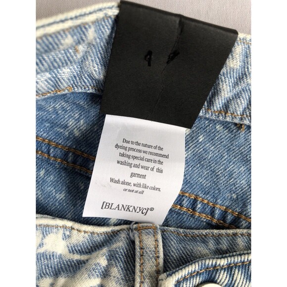 Blank NYC Skirt Women's Size 26 Blue Cutoff Denim Button Fly Skirt NWT - Picture 4 of 7